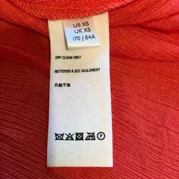 Free People In a wrap-style silhouette - Picture 8 of 9